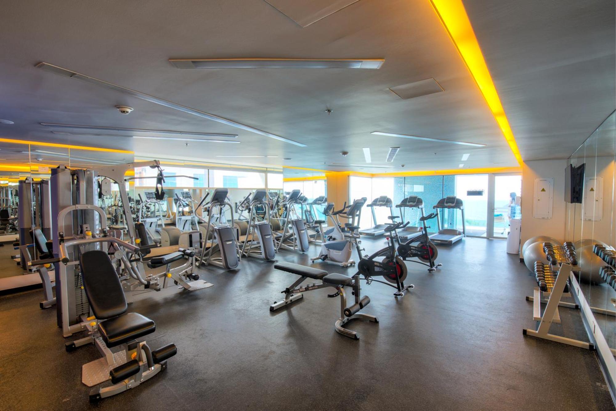 Estelar Cartagena De Indias Hotel Y Centro De Convenciones المظهر الخارجي الصورة The gym at the hotel